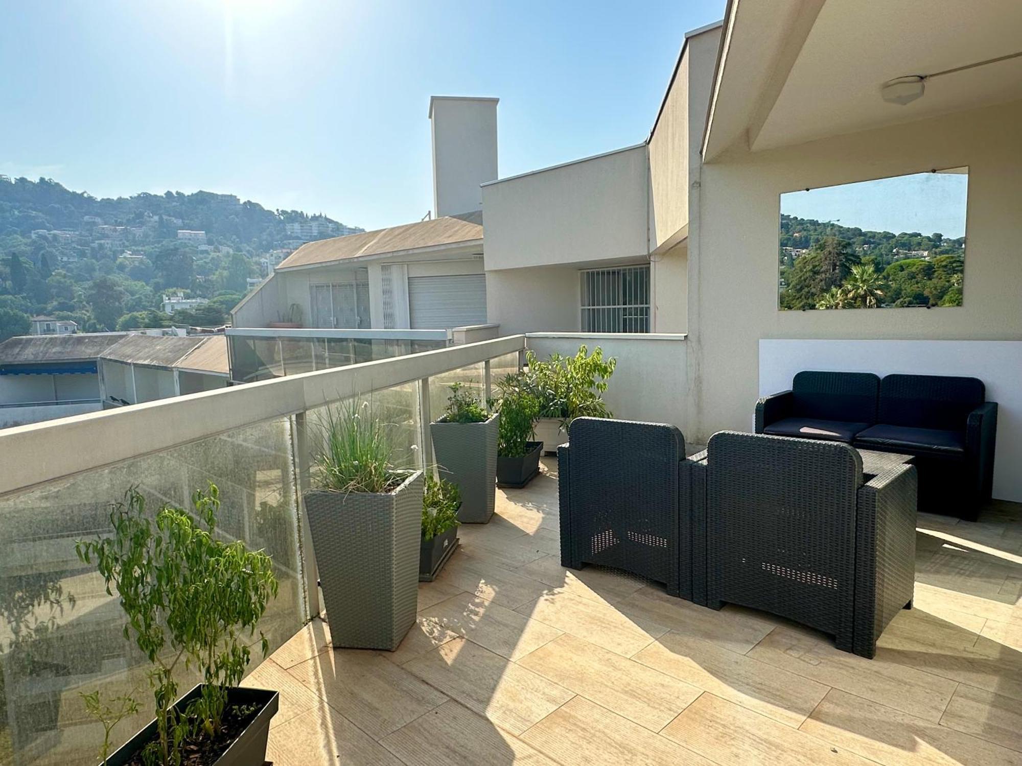 Cannes Croisette Sea & Sky Экстерьер фото