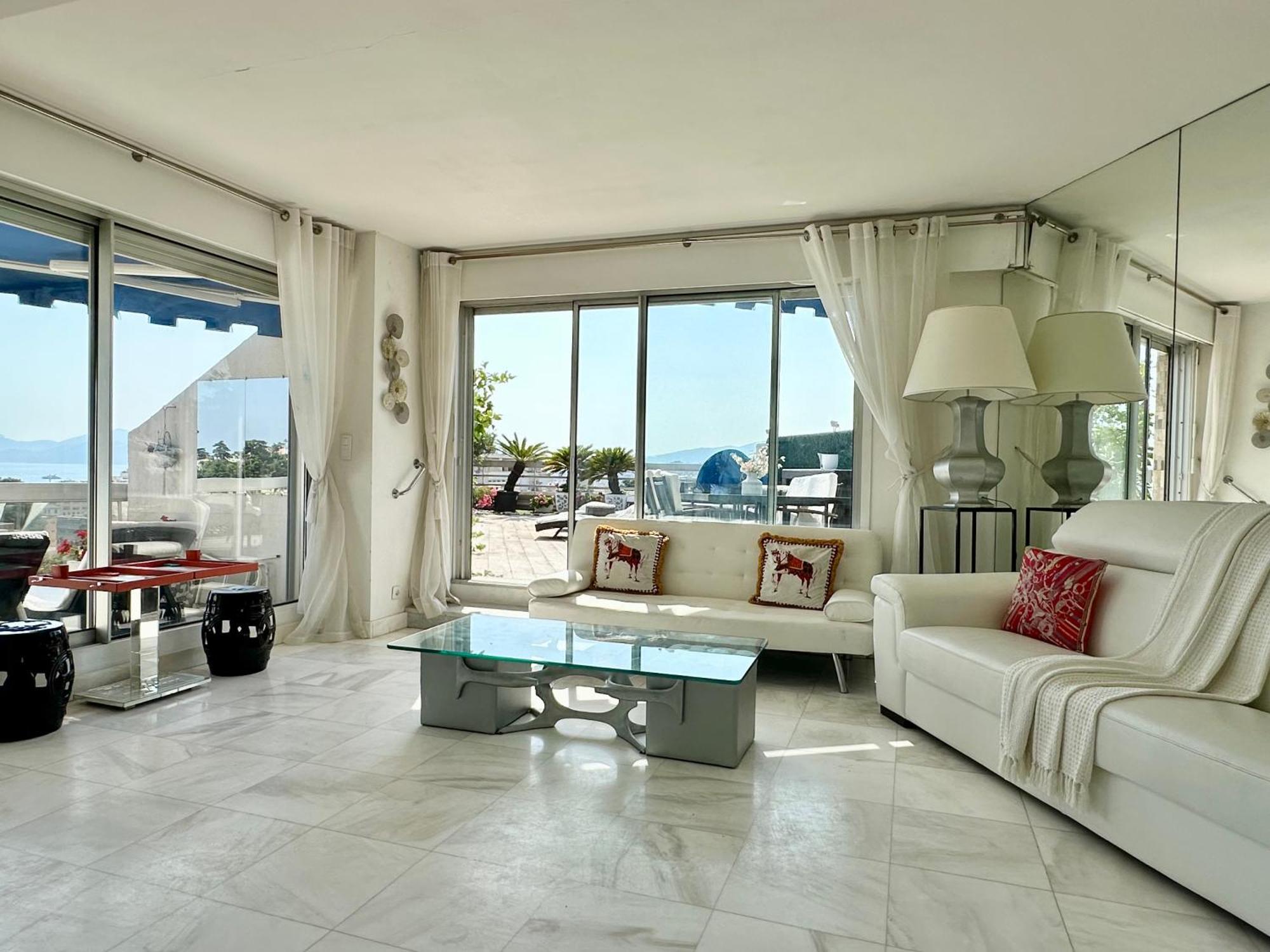 Cannes Croisette Sea & Sky Экстерьер фото