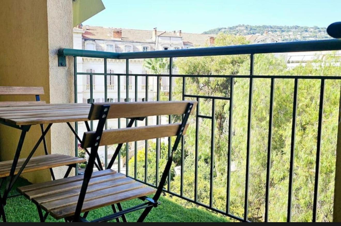 Cannes Croisette Sea & Sky Экстерьер фото
